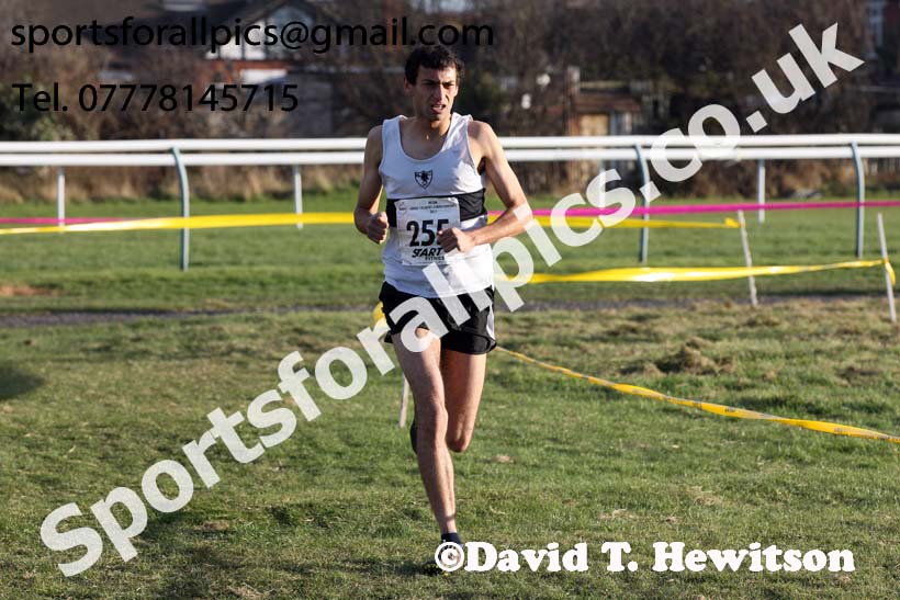 Senior mens North Eastern Cross Country, Redcar. Photo:  David T. Hewitson/Sports for All Pics